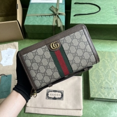 Gucci Clutch Bags